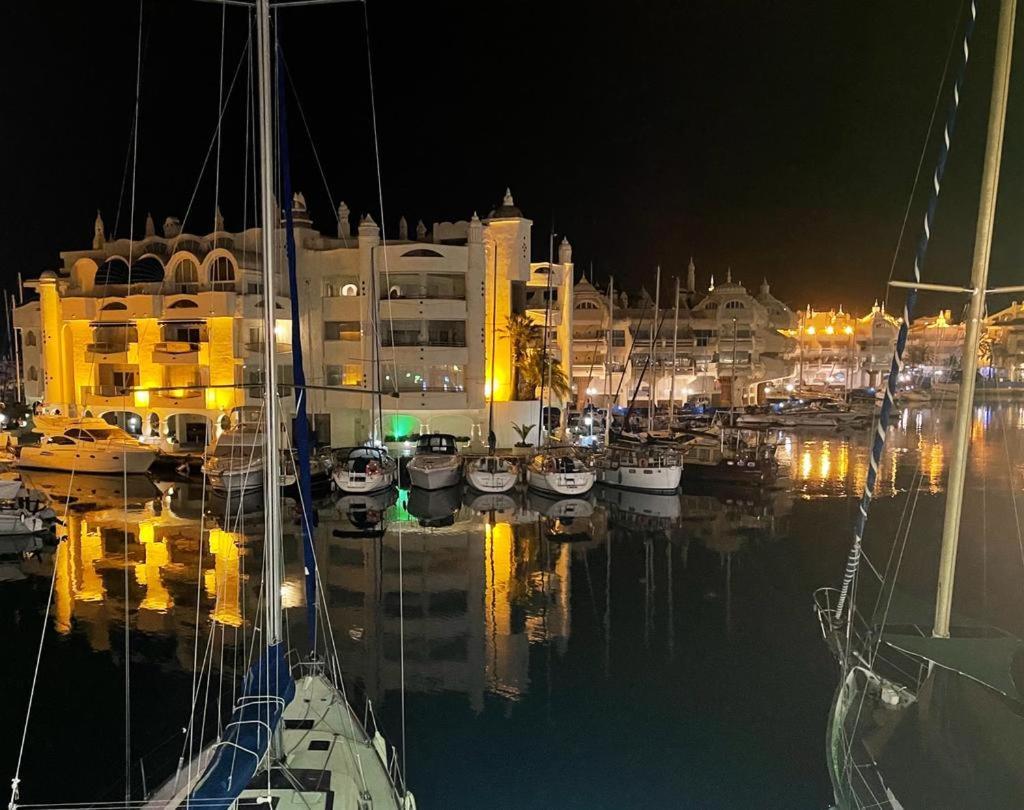 Apartament Atico En Puerto Marina Benalmádena Zewnętrze zdjęcie